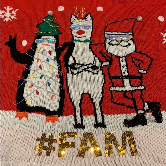 NWT Planet Gold #Fam Christmas Sweater Plus Size - Picture 4 of 5